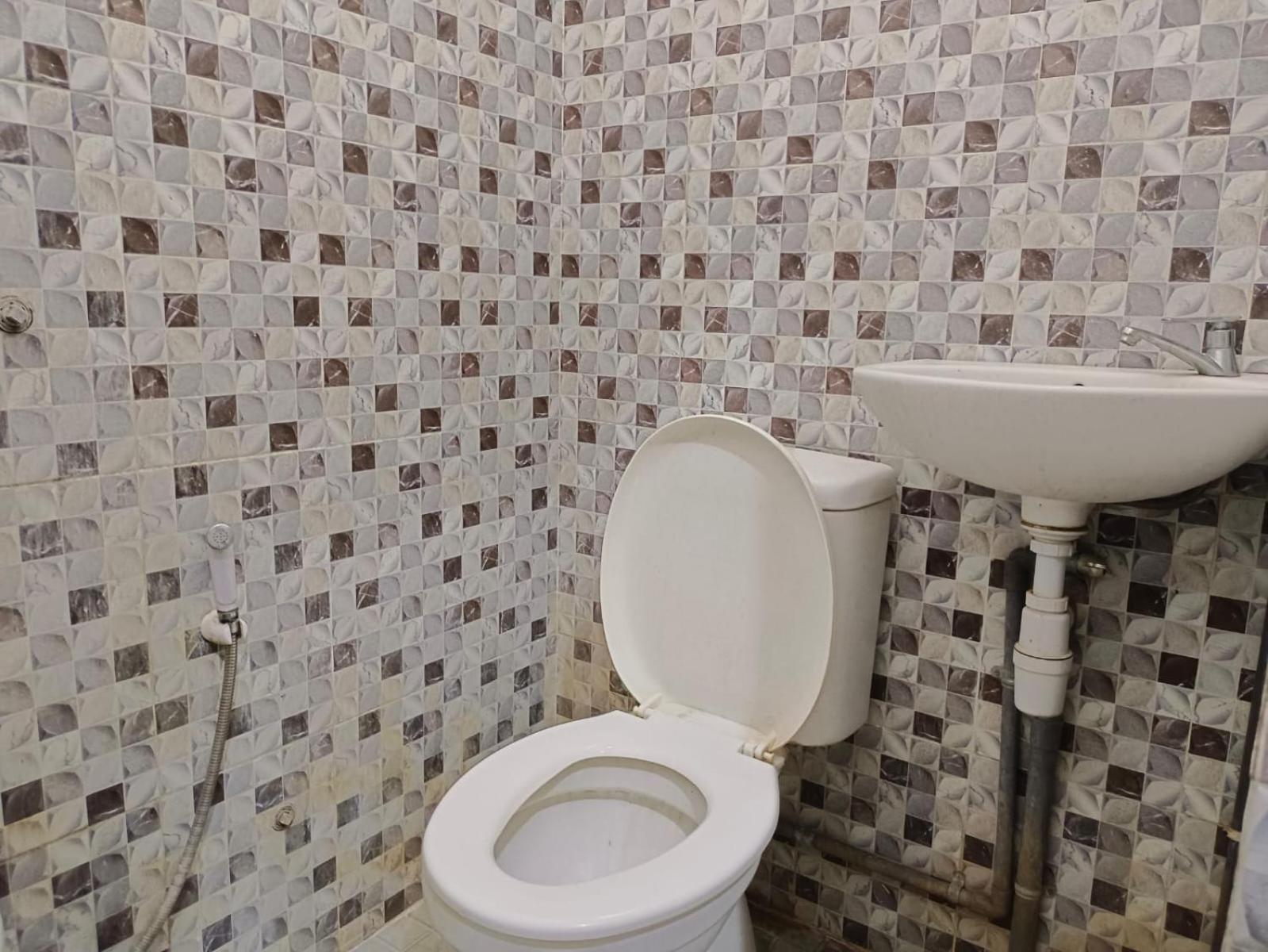 Oemah Jawa Guesthouse Jembel Eksteriør billede