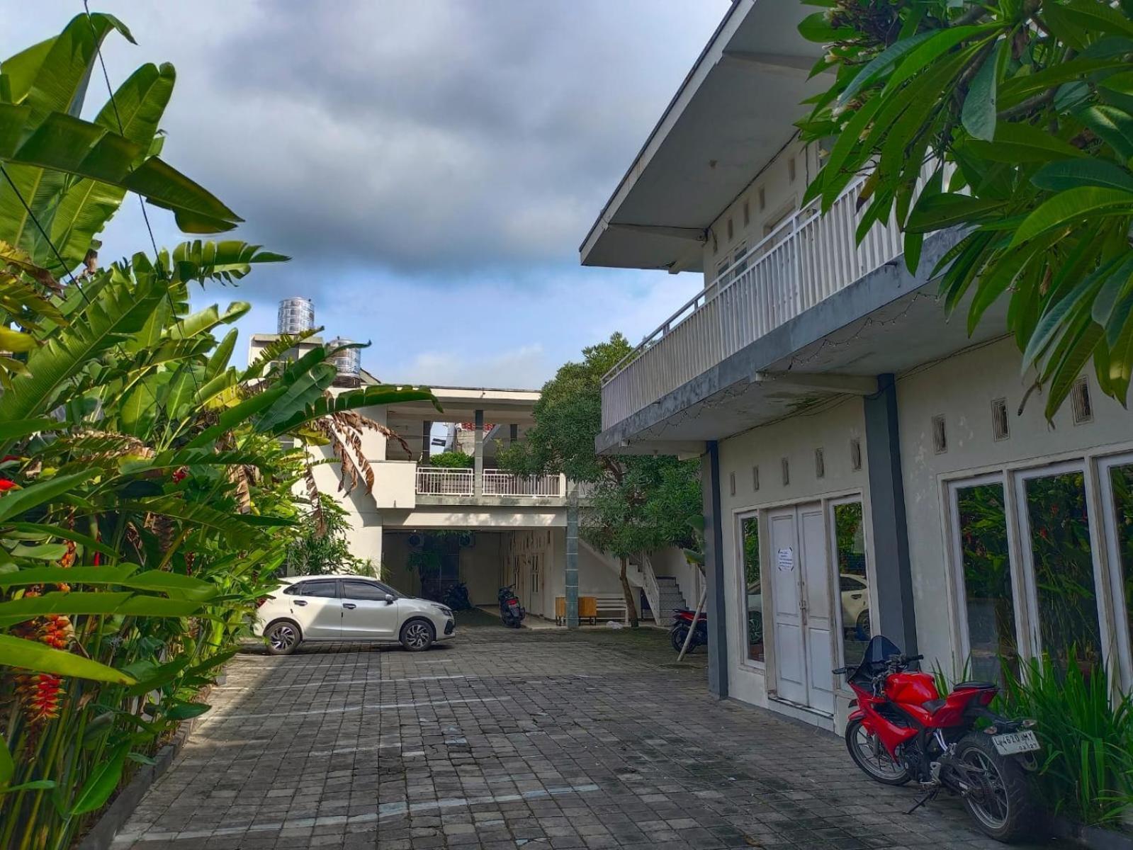 Oemah Jawa Guesthouse Jembel Eksteriør billede